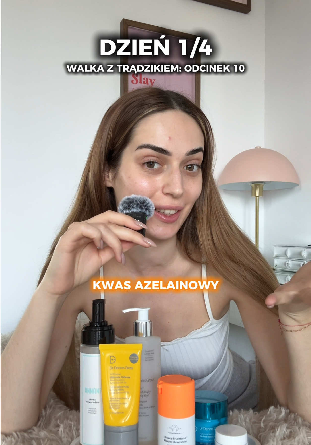 Dzień 1/4 mojego skin cyclingu 🤍  Pamiętajcie abyście przede wszystkim słuchali swojej skóry. Moja twarz jest zapoznana z tą pielęgnacją około 2 lat - tolerancja wyrobiona na tip-top 👌🏻 Jak wprowadzać dany składnik oraz jak łączyć z innymi, znajdziesz moich ostatnich filmach z tej serii. Jeśli widzisz, że ta pielęgnacja/dany składnik podrażnia Twoją skórę - odstaw i postaw na regenerację.  #pielegnacjatwarzy #skincare #niedoskonałości 