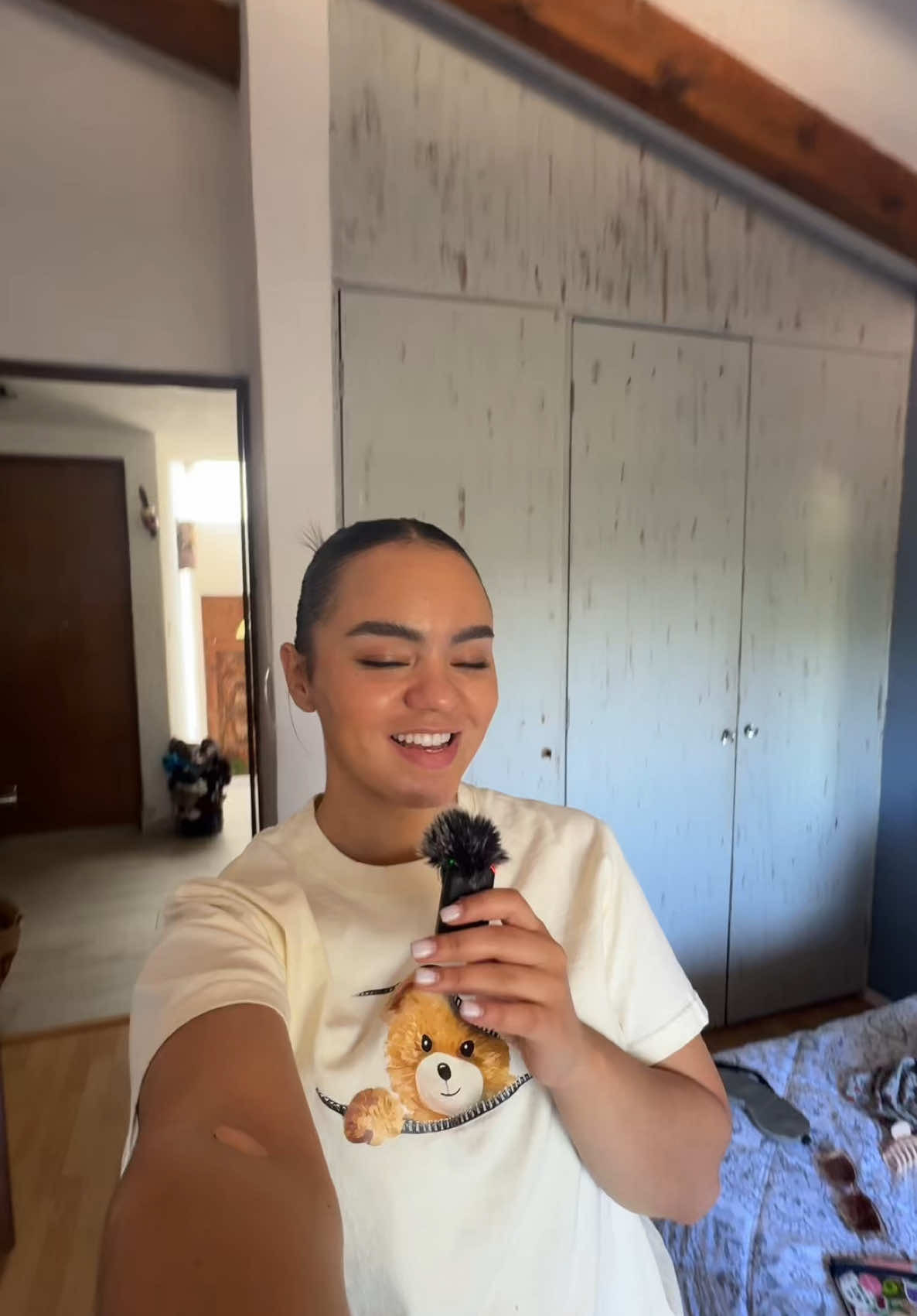 ✨✨✨ muy limpio todo ! Ahora tocará cuidar el orden #ordenylimpieza #limpieza #organizar #anntobertello #cuartolimpio 