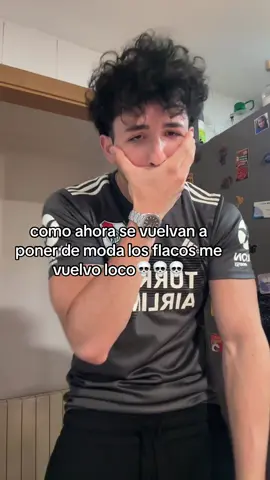 hubieran avisado y me ahorraba el millón de series de curl de bíceps 