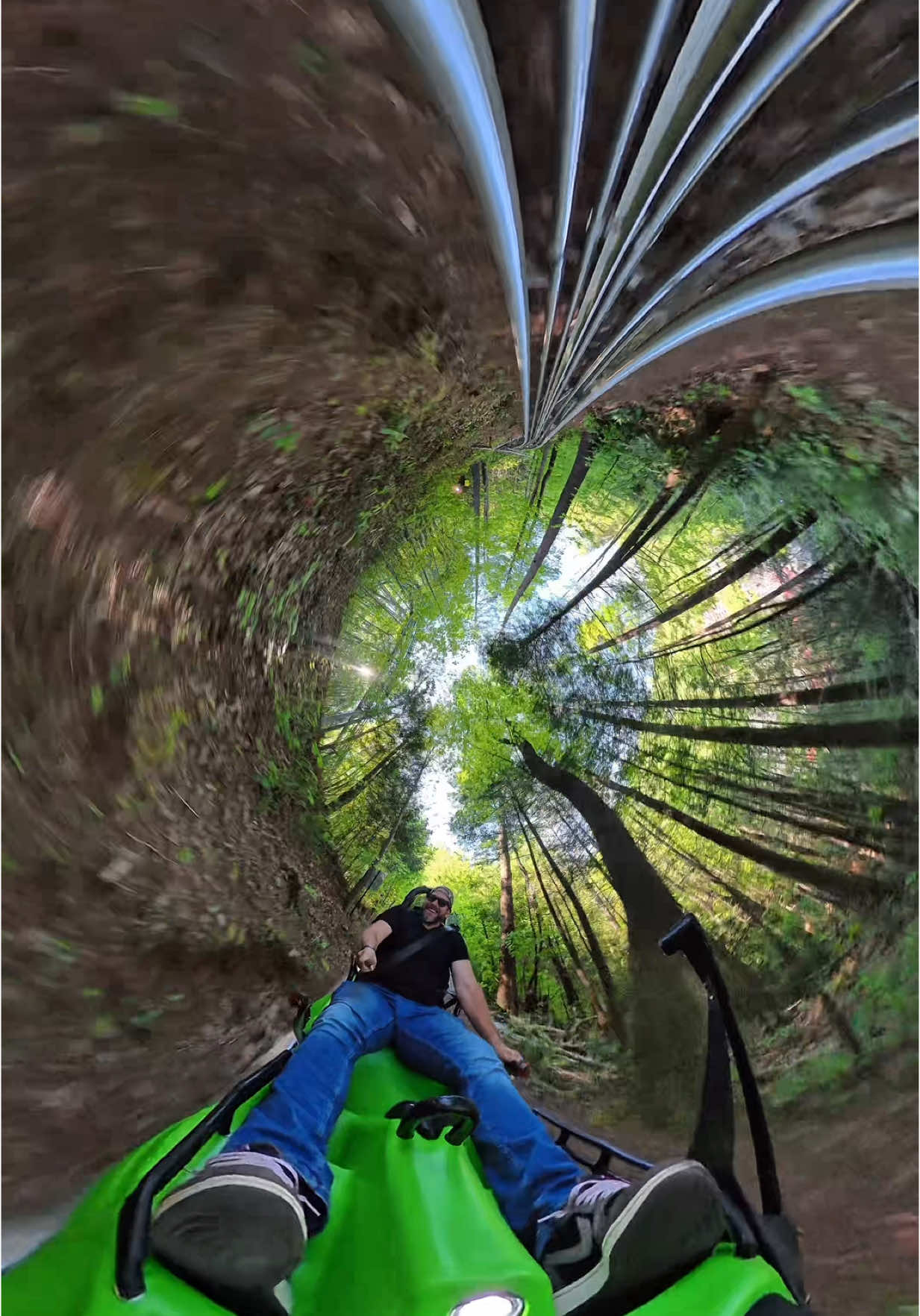 Twist It ➰ • @insta360_official #insta360 X5 New Twist to Shoot Mode 🔥 • #insta360x5 #twist #tennessee #travel #smokymountains 