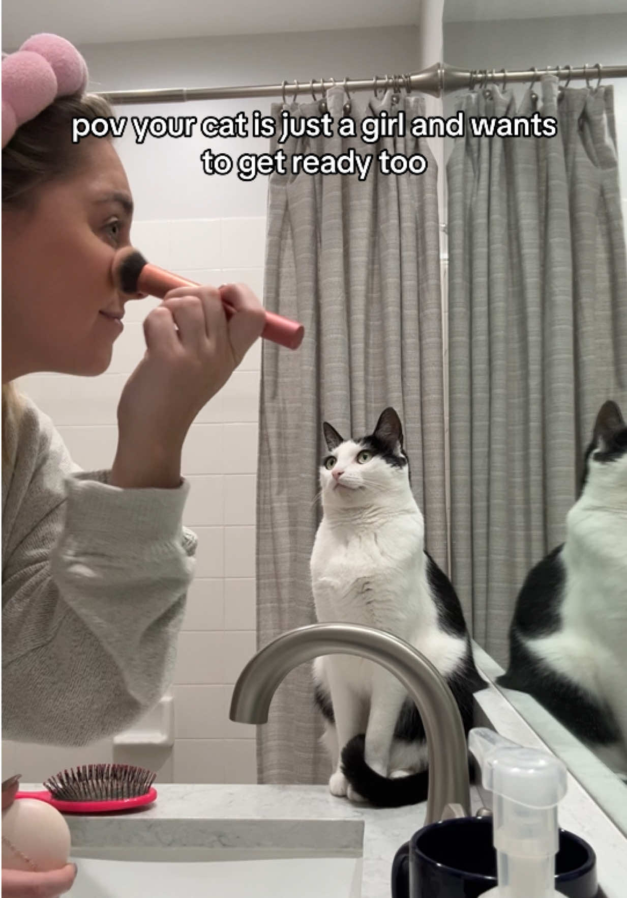 I love her so much it’s sick 🩷 what a special moment #peppa #catsoftiktok #girlcat #catmom #catlover #furbaby #pettok #rarebeauty #grwm @Rare Beauty 
