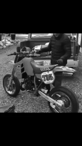 @𝗦 𝗨 𝗥 𝗖 𝗛 𝗜 ¹ aww danga amoza🖤😂#tiktok #ئەکتیڤبن🥀🖤ـہہـ٨ــہ #imravo✅ #crx #honda #foryou 