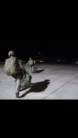 Such a vibe🤙🏽. . .HALO JUMPS .#militarytiktoks #halojump #military #blowup #sof #specialforcestraining #foryoupage #fyp #fypシ゚viral #airforce #f #nvg #fypage #enlist 
