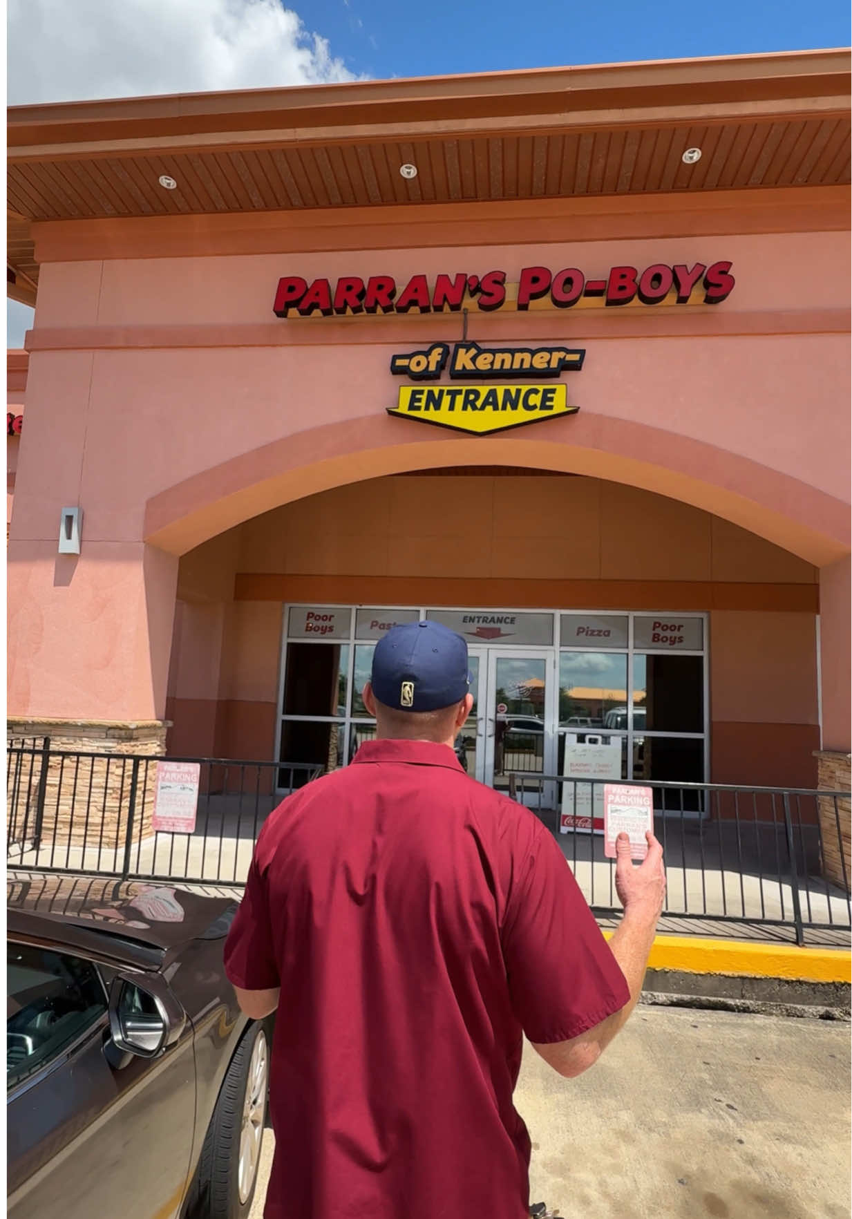 Half and half comes with two sides? #parranspoboys #kenner #louisiana #blueplatemayo #geraldgruenig #mrweatherall #tiktokfoodie #fyp 