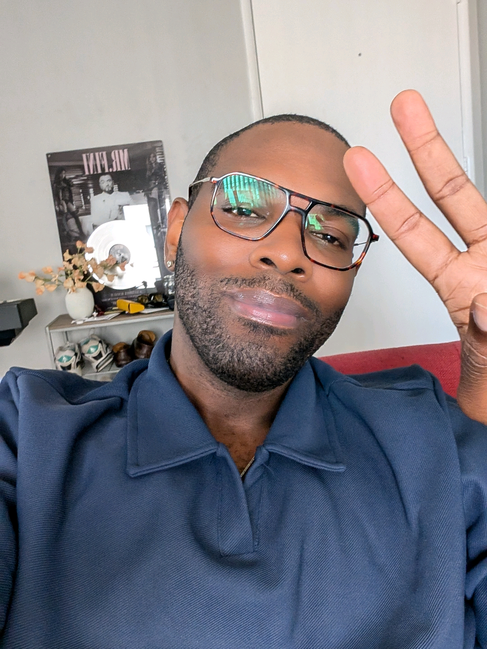 Replying to @killerflower28 having a conversation about skin tones and descriptors and how these are different around the world for different black people doesn't mean im obsessed with color, it's an intellectual conversation that lends itself to understanding the history and context of the countries we all are from. #africandiaspora  #BlackTikTok #nigeriantiktok #africantiktok #caribbeantiktok #skintone #darkskin #brownskin #fyp 