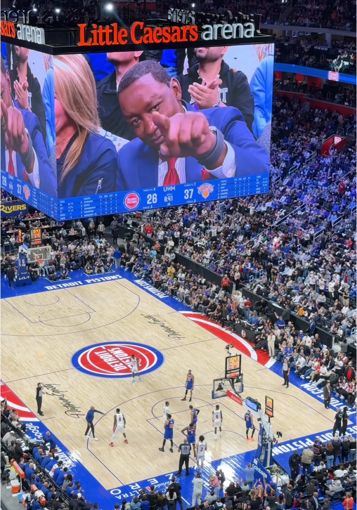 Detroit Sports Icons at Game 4 in Detroit 🏆 #pistons #detroitpistons #detroitlions #jaredgoff #detroit #detroitvseverybody 