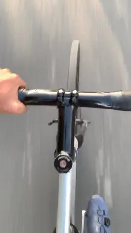 1km sebelum berak #fixieindonesia #fixiebike #fixiegearphillipines #fixie #fixiegearmalaysia #sporty 