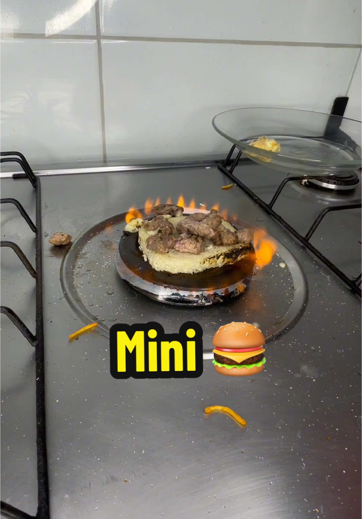 Mini hambúrguer preferido do meu marido e da sua melhor amiga #cozinhando #hamburguer 