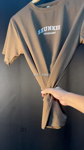 #tshirt #tiktokshirt #outfittiktok #mensfashiontips #buy1get1✅ #cottonshirt #buy1take1shirt