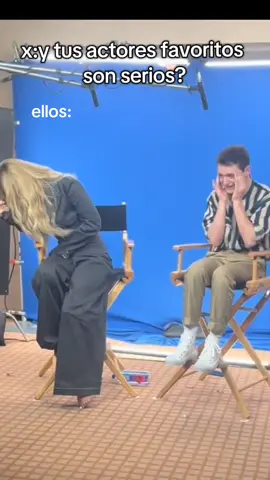 tremenda entrevista se la pasaron riendo #viral #parati #pinchetiktokponmeenparati😘 #meme #strangerthings #noahschnapp #milliebobbybrown 