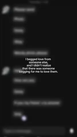 I don't want to hurt someone's feeling but I can't reciprocate it either, I already told him that I can't love him and stop to persue me cause I don't feel anything about him, he's still trying and trying to find ways to beg, it also hurt my feeling to see people beg, but forcing myself to love him is more than painful😔💔 umagang kay pain #Chineseman #fyppppppppppppppp #fyp #hellotalk #fyppppppp 