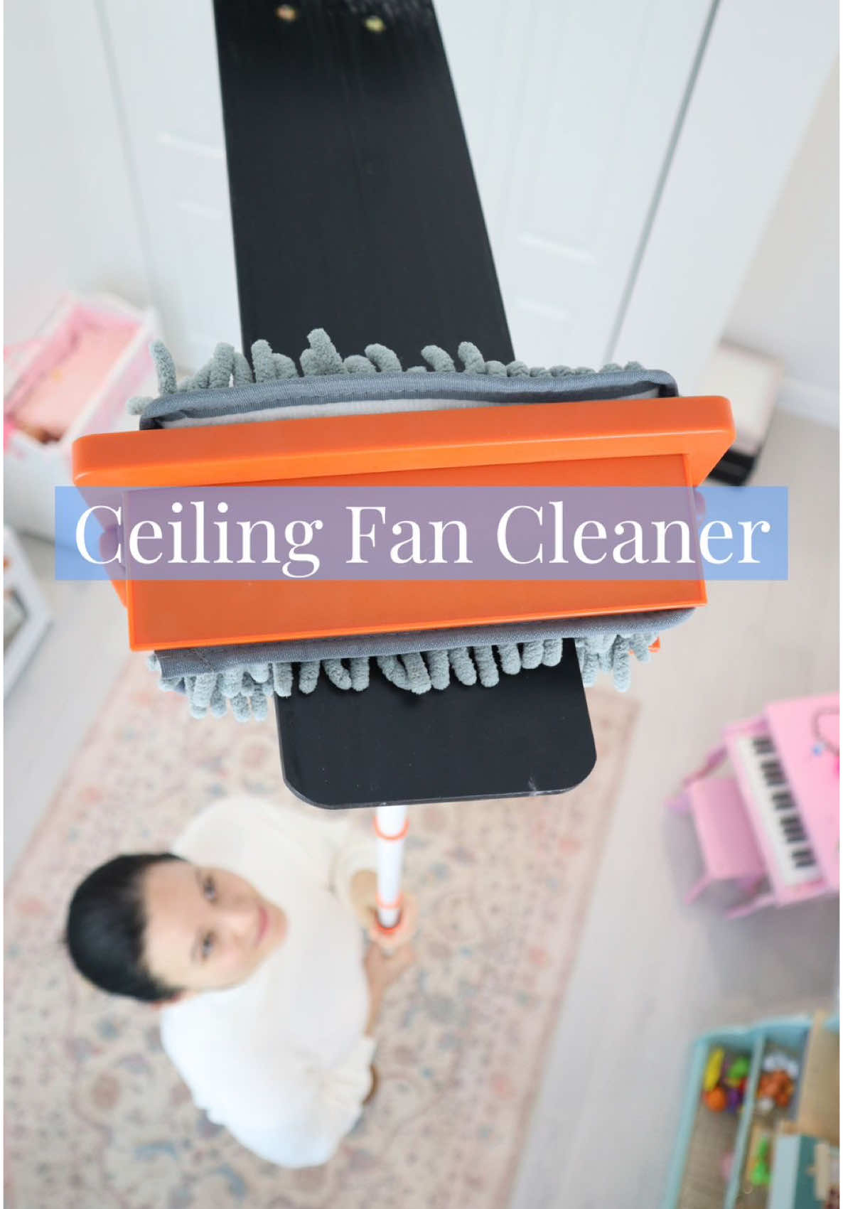 POV: You found a way to clean without risking your life 👌 You can find this under ✨Cleaning Finds✨ on my website #amazon #amazonfinds #clean #cleaninghacks 