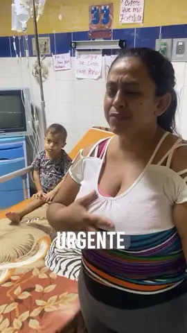 gotasevzla John tiene 5 años (síndrome de Down) su vida está en riesgo en estos momentos. Necesitamos saber que hay en sus pulmones El niño ingresa al hospital inicialmente con una neumonía, pasando los días el niño comienza a ahogarse y la saturación bajó a 34 (pensando que había fallecido) proceden a realizar una tomografía simple donde muestra una mancha negra en el pulmón!! Los doctores necesitan realizar una tomografía 3D para ver qué hay en el pulmón. La sospecha es que el niño mientras comía bronco aspiro alimentos que se alojaron en el pulmón. EI niño tiene síndrome de Down. Para realizar un bronco aspirado hay que alquilar un equipo que se dañó en el hospital de Maracaibo! El alquiler es de $450 pero antes de hacer ese gasto se necesita con urgencia realizar la tomografía 3D el costo es de $120 + un ambulancia con oxígeno $80 Intentamos apoyar los casos con más urgencia este nos los envía @maruporvenezuela