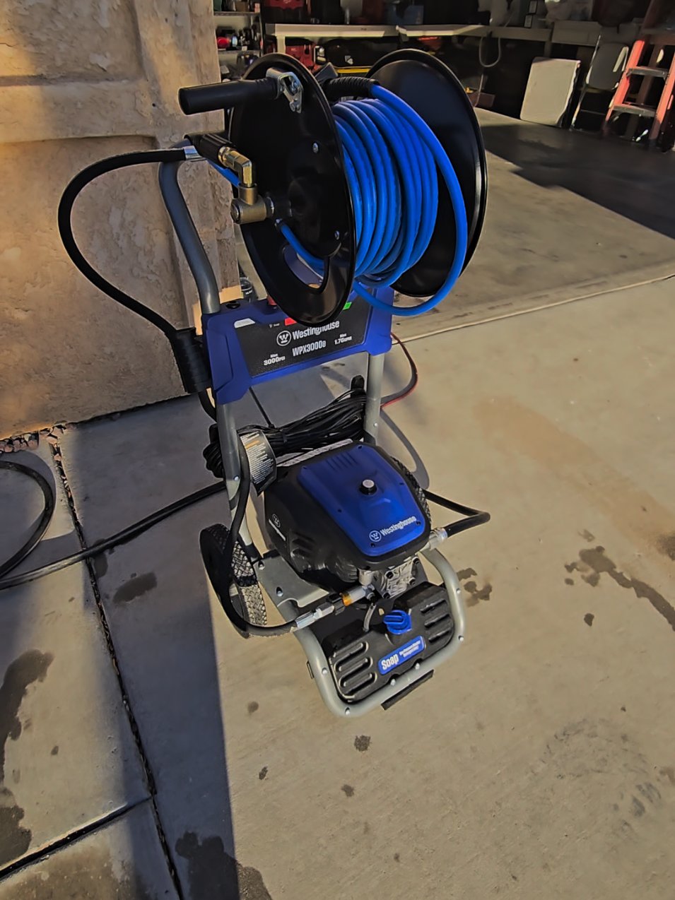 Pressure washer reel attachment. easy to mount comes with all hardware. #foamcannon #pressurewasher #detail #detailing #fyp #foryoupage #fyp #carwash #automotive #shop 