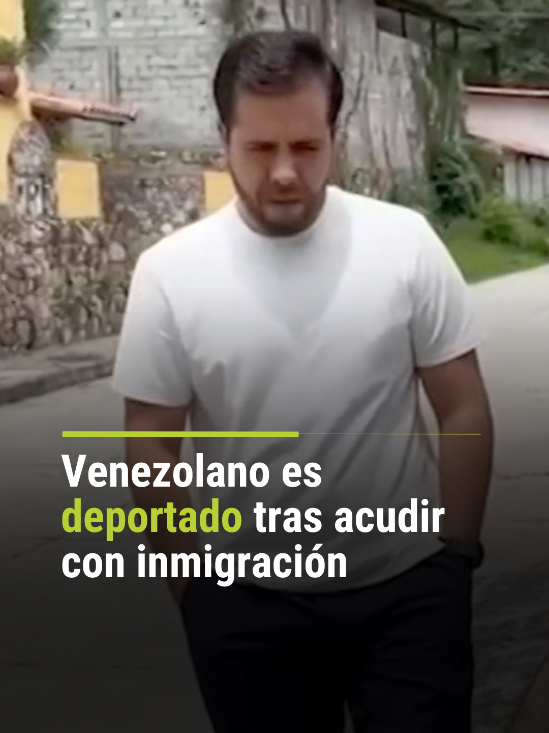 ➡️ Un inmigrante venezolano fue deportado a Venezuela tras acudir a una cita con inmigración. José Gregorio Conti fue deportado a Venezuela tras acudir a una cita con inmigración en Texas, el pasado 7 de abril. “Fui a migración a presentarme como lo venía haciendo y me detuvieron”, acusa la víctima, quien asegura que fue encadenado como un criminal. “No somos todos malos. No somos el Tren de Aragua”, sentencia Katherine Bracho, esposa de José. 📺 No te pierdas Primer Impacto de lunes a viernes a las 5pm/4C por @univision. #Migración #EEUU #ICE #PrimerImpacto