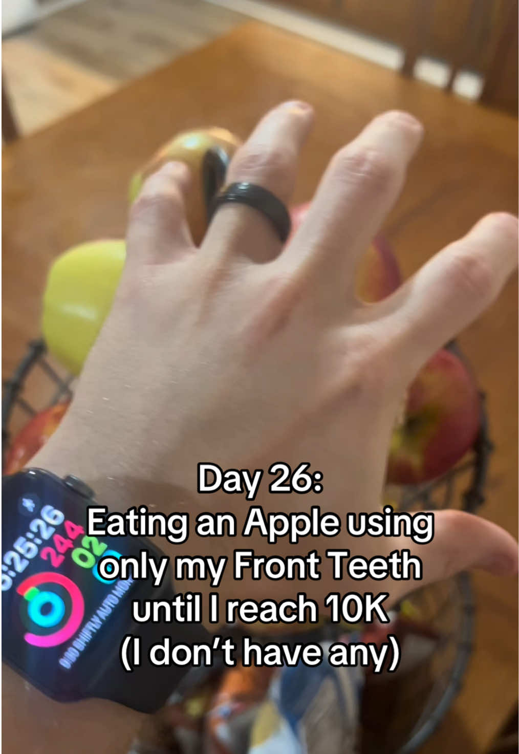 Day 26 of Eating an Apple using only my Front Teeth until I hit 10k followers. Fuji Apples aren’t that bad🤷‍♂️ 7.5/10 #fyp 