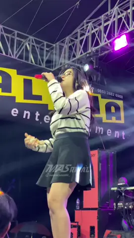 andaikanku bisa@Dindateratu #dindateratu #lalunamusicentertaiment #infoorkespati #orkespati #infoorkesjepara #infoorkeskudus #orkeskudus #infoorkesjepara #orkesjepara #infoorkesrembang #orkesrembang #infoorkespurwodadi #orkespurwodadi #infoorkesdemak #orkesdemak #viral #beranda #lik #trending #fyp #orkesdangdung #biduandangdut #singer #ojingfunjepara #orkesdangdut #dangdut #rels #berandatiktok