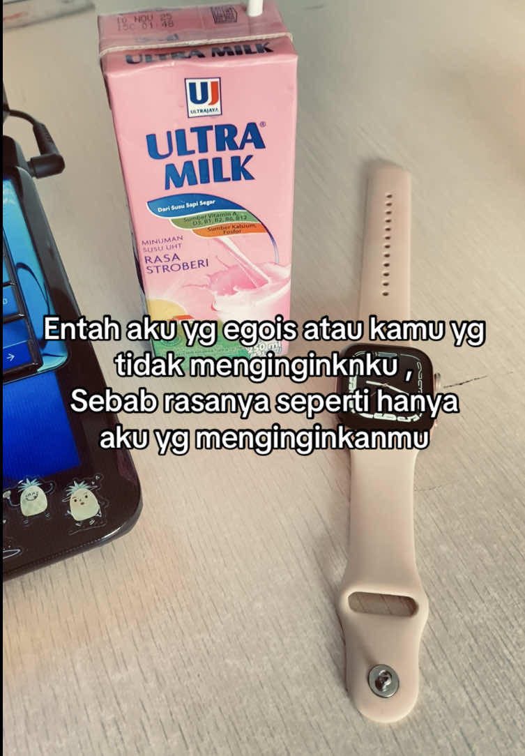 Dihubungan kita ber dua ini tapi kenapa harus aku sendirian yg mencintai 🥺