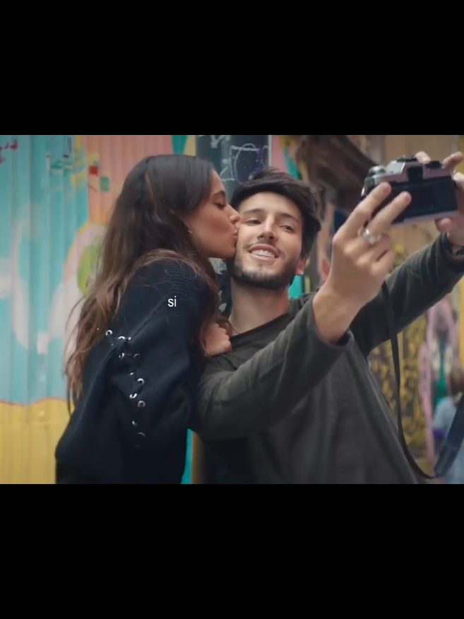 si el amor fuera una canción definitivamente fuera esta🥹❤️ #personal #xyzabc #mitiktokmaspersonal #fyppppppppppppppppppppppp #enparati #viralvideo #fourpage #cristina #sebastianyatra #tinistoessel #tini #yatra #music 