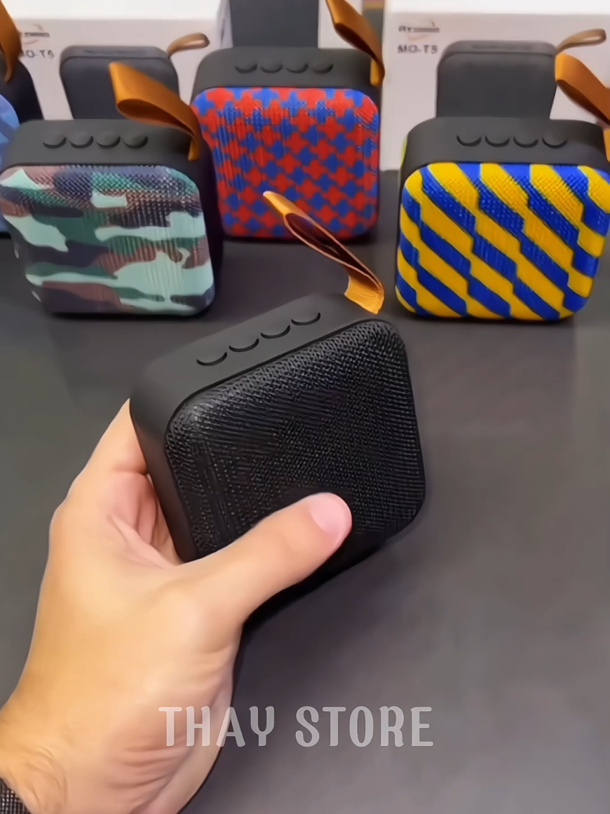 Leve o Som com Você: Caixa de Som Bluetooth Altomex com Alça de Mão!