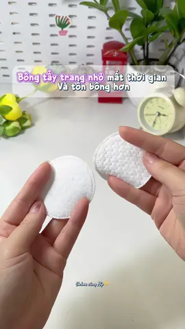 Riview bông tẩy trang size đại 7x7,5cm. Tẩy trang nhanh lại còn tiết kiệm thử nha các bà #unboxcunghip #bongtaytrang #cottonpad #bongtaytrangsizedai #taytrang #bongtaytrangalucos 