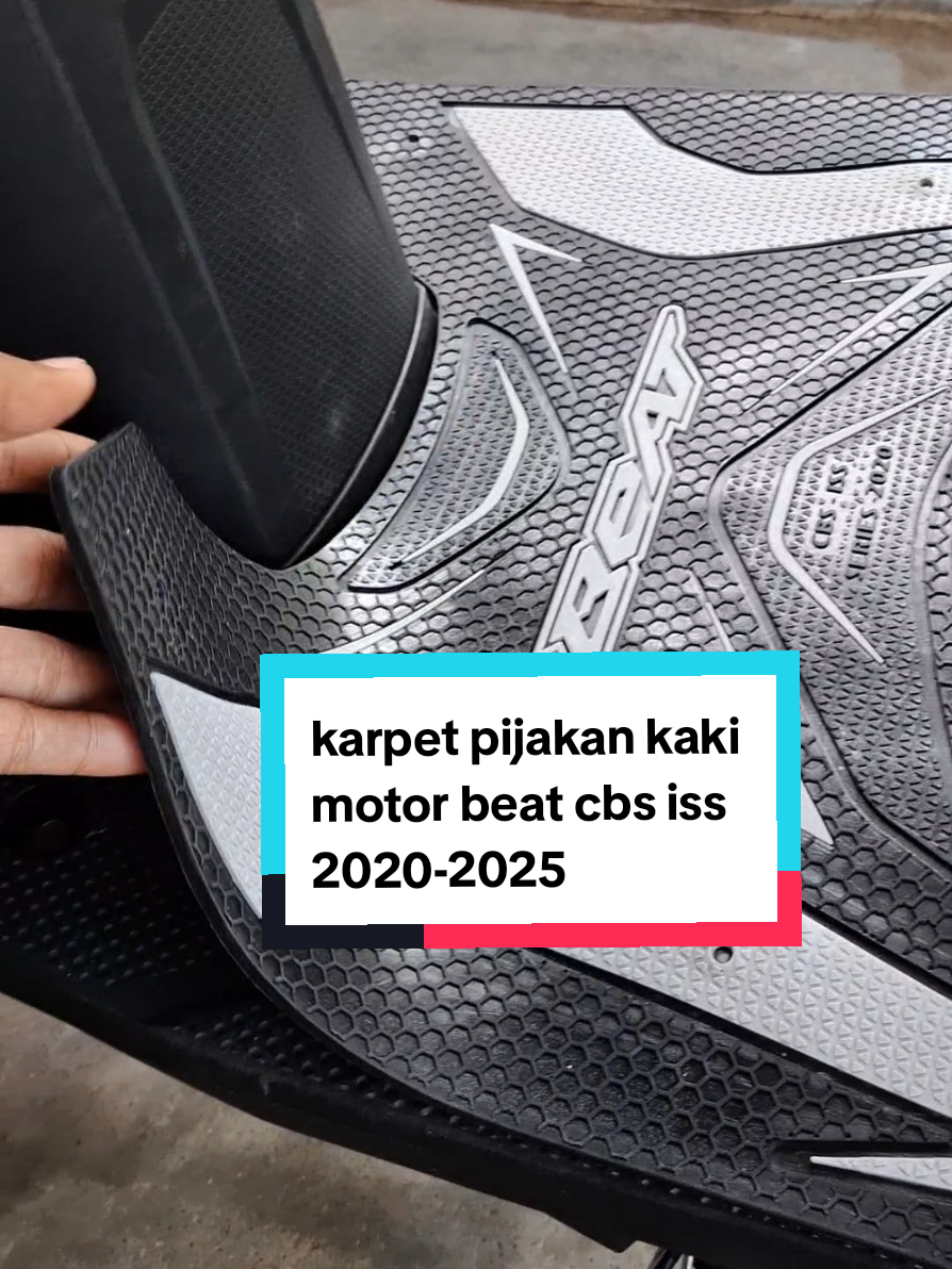 Cuma 28 ribuan  Siapa ni yang lagi nyari nyari karpet pijakan beat , bisa ke beat cbs iss 2020-2025 ya pesan sekarang di keranjang kuning  . . . #beat #karpet #karpetbeat #beat2025 #motorbeat #pijakanmotor #karpetpijakan #karpetbeat2025 #pijakankakibeat  #fyp 