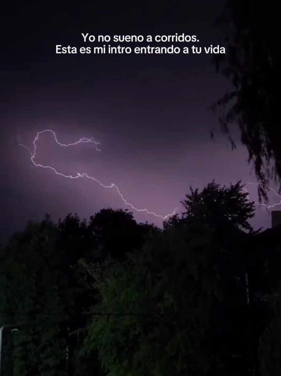 Cómo me encanta destacar 🔥 #1 #rock #acdcthunderstruck 