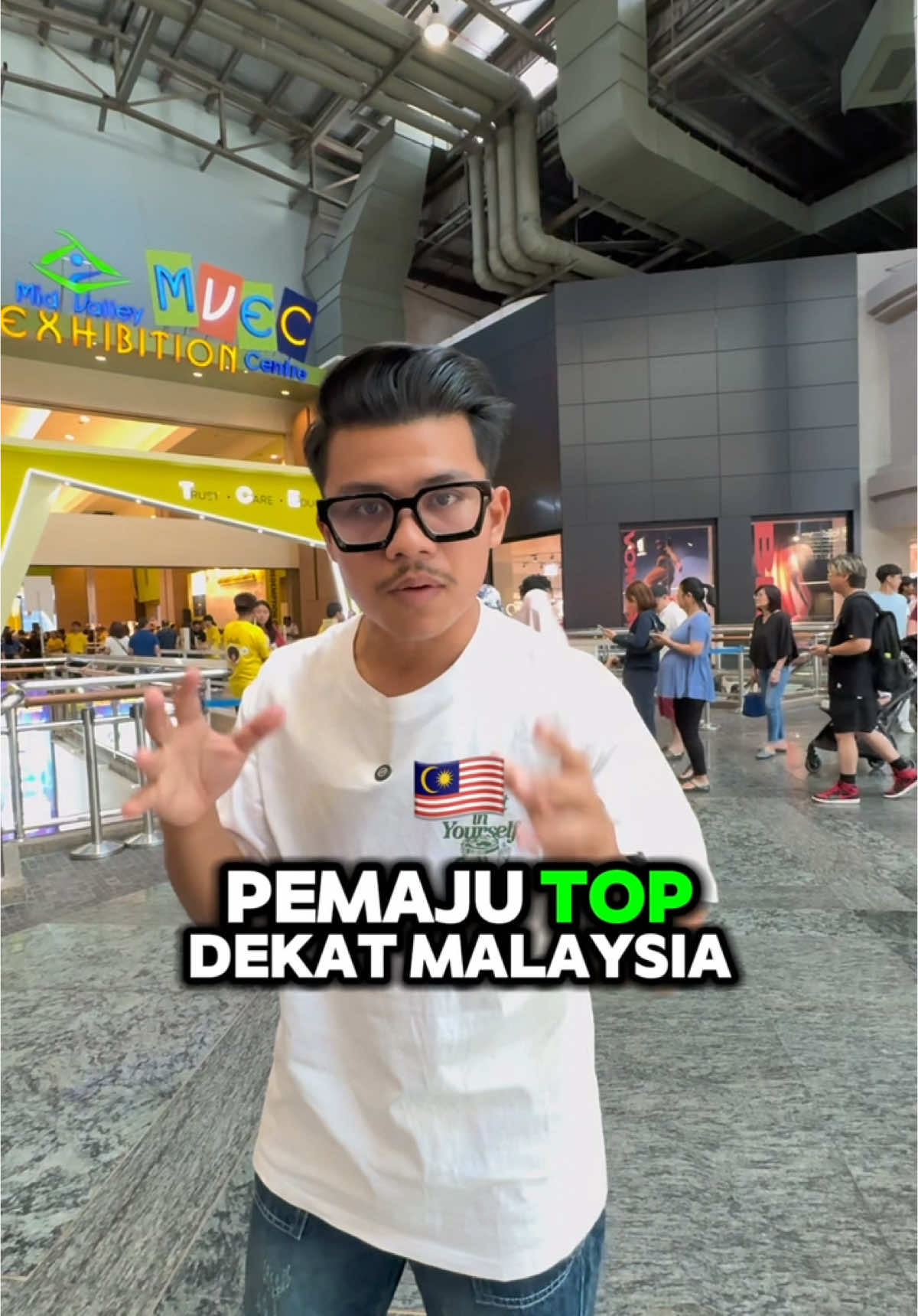 “Rumah bawah RM300K?” “Dalam mimpi je lah…” Eh kejap. Bukan mimpi. Ni real. Ni BPEX 2025 😎🏡 📍 Mid Valley 🗓️ 17-18 Mei 2025 🎟️ MASUK PERCUMA (yep, zero sen) Ada orang datang sebab nak beli rumah. Ada orang datang sebab nak menang cabutan bertuah. Kita tak kisah , daftar dan datang je dulu. Mana tahu balik-balik… terus ada kunci rumah dalam tangan 😏 ✅ Rumah bawah RM300K ✅ Ada diskaun khas ✅ Booking tak payah bayar ✅ Free SPA & legal fee ✅ Rumah fully furnished ✅ Hadiah menarik untuk pengunjung Jangan fikir lama2 daftar dan hadirkan diri di BPEX2025 .. 👉 ( link di bio )  https://bpex.onpay.my/order/form/exporumah2025 pssstt ~ tips dari kami : kalau nak rumah yang murah , pastikan datang beratur awal tau , rumah dibawah harga selalu habis awal. #ekspoperumahanbumiputera  #bpex2025  #rumahmampumilik  #RumahBumiputera  #BPEX2025  #RumahPertama  #SJKP 
