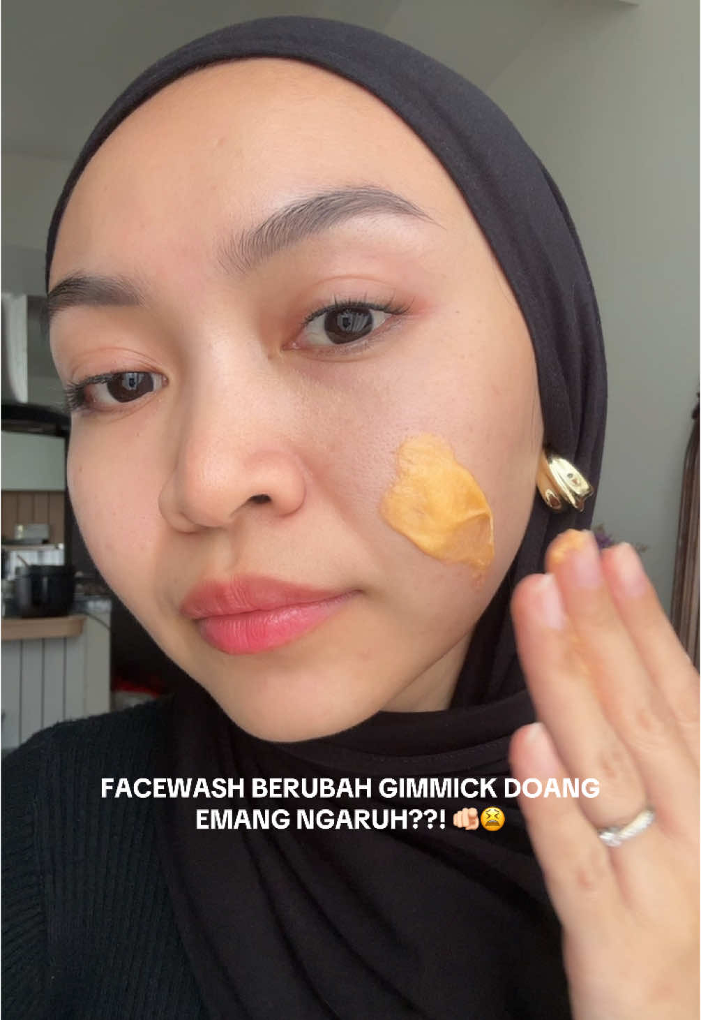 Exfo cleanser bisa dipake tiap hari?!! Gong sihh 🤩😱 #ExfoCleanser #exfoliasi #facewashviral  #glad2glow #fypシ゚ 