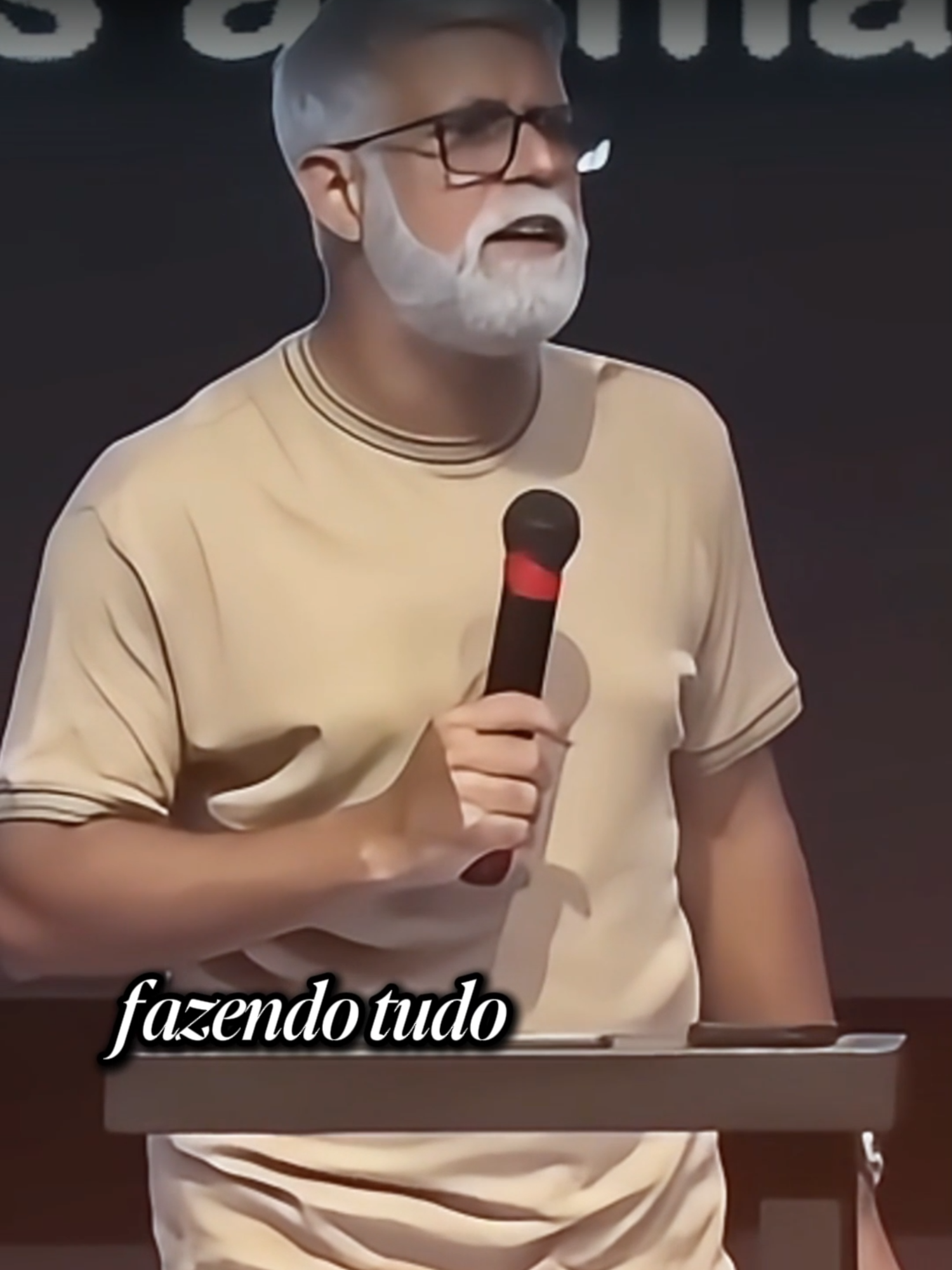 A sobrecarga está destruindo seu relacionamento? 💔 Essa mensagem impactante, com voz gerada por IA similar à do Pastor Claudio Duarte, é um alerta para casais com problemas na divisão de tarefas do lar. Compartilhe com seu parceiro(a) e vamos construir um lar mais justo! #reflexão #claudioduarte #relacionamento #vidadecasal