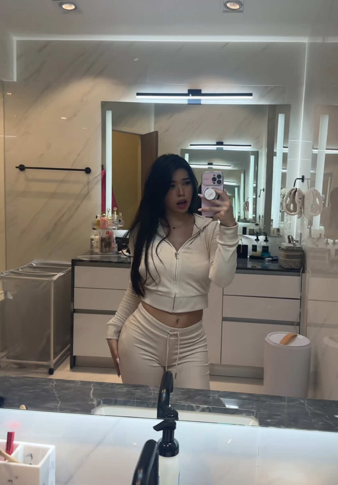 😀
