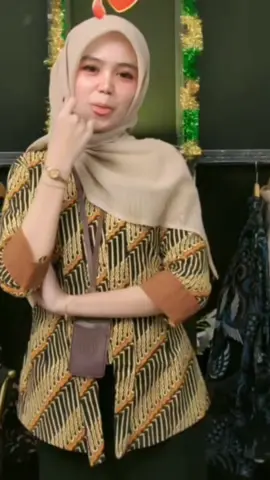 idamane arek arek 😍@RohmahNaa @Alisa Batik Solo #selasa #capcutvelocity #viral #batik #alisabatiksolo #trendingtiktok #jj #tiktokrusak #batikindonesia  #mbakjawa 