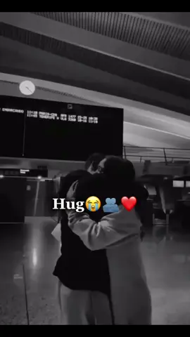 Hug🫂😭❤🫶🏾#nidwa #fy #🥺🌷💘 #chaceylowww😭❤ #huggg 