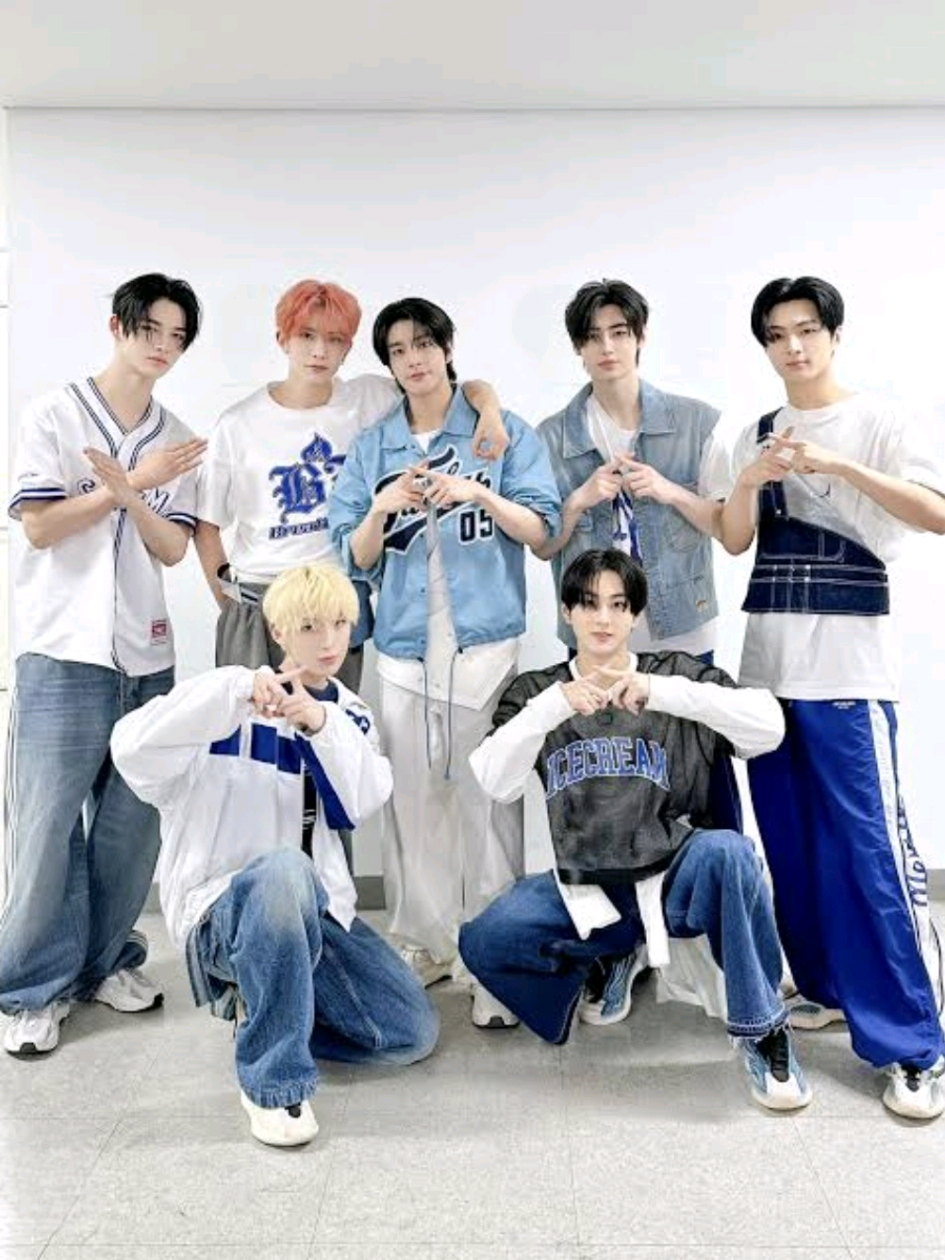 #ENHYPEN #JUNGWON #HEESEUNG #JAY #JAKE #SUNGHOON #SUNOO #NI_KI