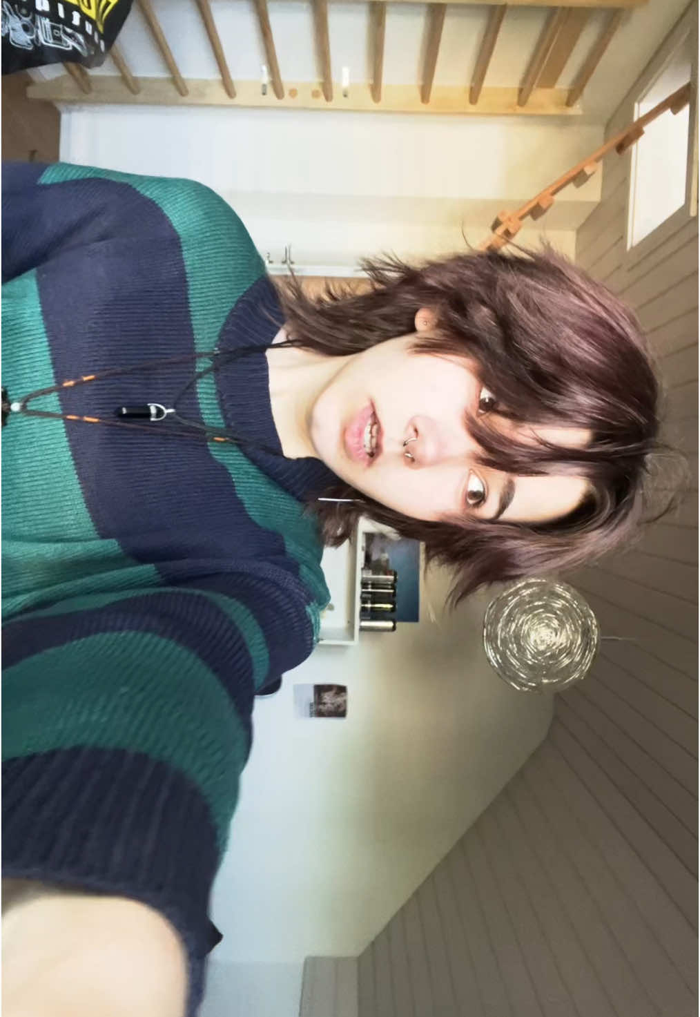 No clue |tags| #alternative #chaos #hair #bleb #noclue 