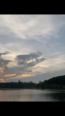 အလွတ် ယူသုံးပါ🙂‍↕️#fyp #foryou #foryoupage #moots? #fpyシviral #thinkb4youdo #tiktok #fpyシ #fppppppppppppppppppp 