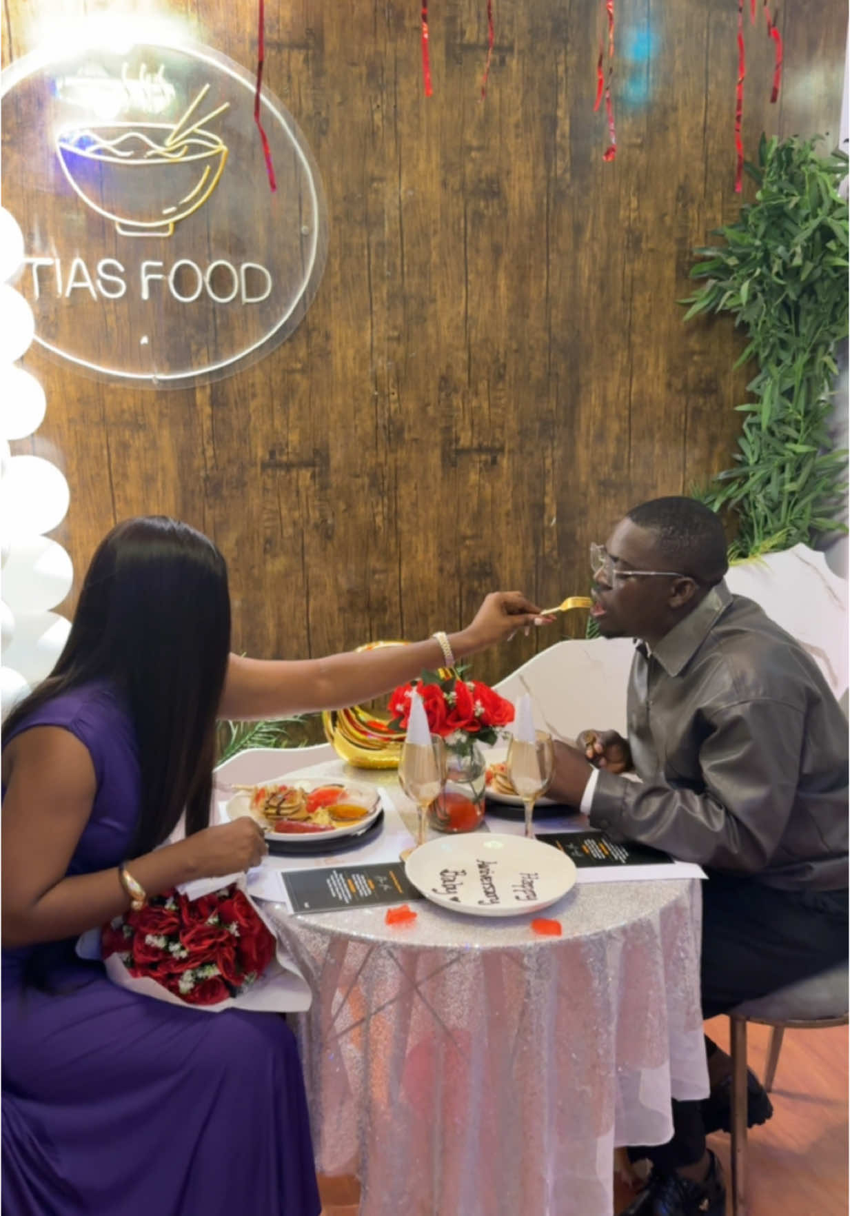 A date with your man.  #dinnerdate #lovers #couples #dinner #fypシ゚viral🖤tiktok #fypシ゚ #viralditiktok 