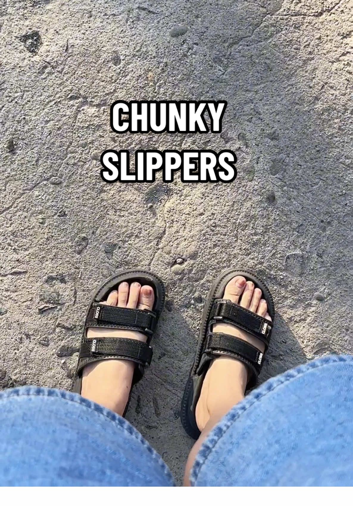 Almost 2 years ko na tong gamit mga beee 🫣 Grabe ang ganda ng qualityyy ✨ #chunkyslippers #slippers #twostrapsandals #affordablesandals #slippersforwomen #switchoutfitph #fyp 