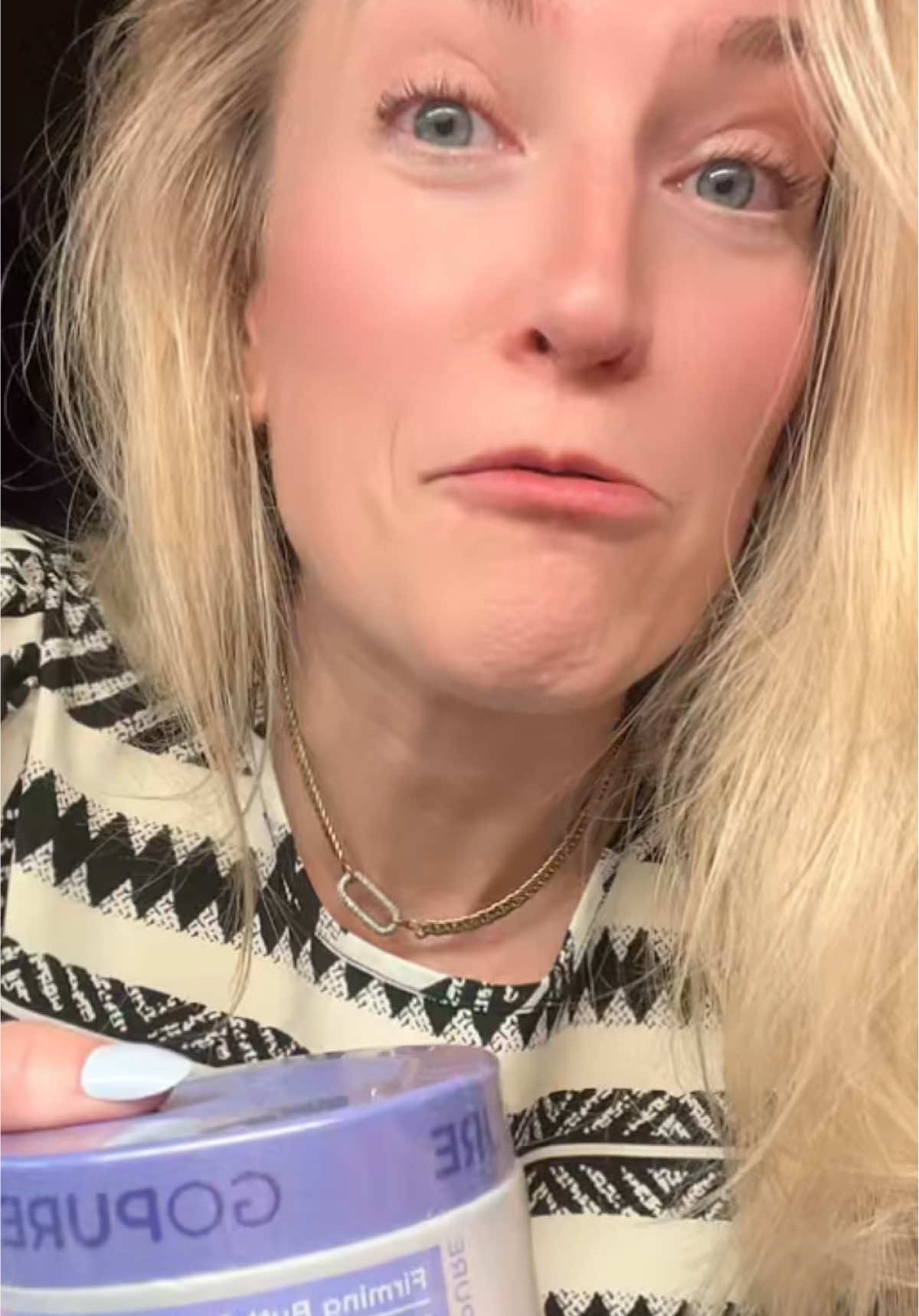 Y’all are more flexible than I am, but I’ll try the firming cream with gua sha on my thighs…I read it’s good for the skin! This limited time bundle deal is great to see maximum results!  #firmingcream #gopure @Gopure 