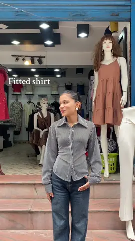 Shop now🛍️ dm for price Insta:new_collection95 #chitwan #hongkongbazarchitwan #fyp #summeroutfit #newcollection #fittedshirt 