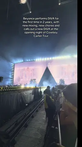 Beyonce calls out a new DIVA during the opening night of her new tour #cowboycartertour #beyonce 