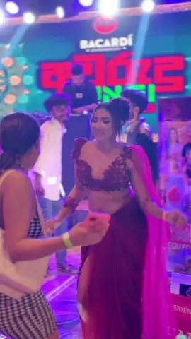 කාගේ dance එකද ලස්සනම.. 😍😍  #awrudutiktok #lunginight #fypシ #srilankan_tik_tok🇱🇰🇱🇰 #onemillonaudition