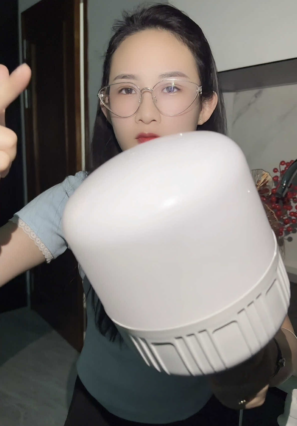 Bóng đèn 50ww về hàng #bongdenled #bongdenledsieusang #bongden #xuhuong 