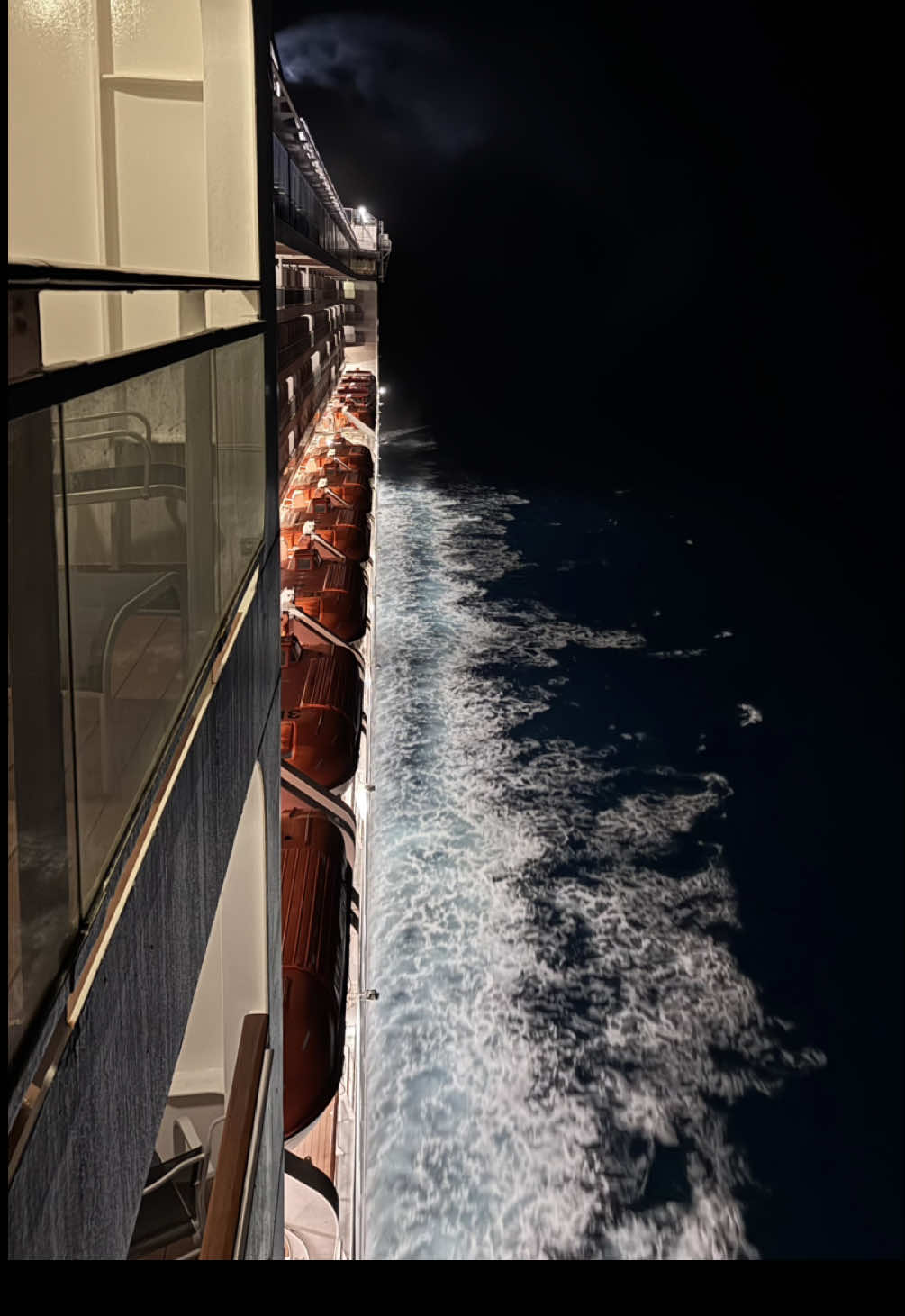 There’s beauty in the fear you feel when the sea disappears into darkness #cruise #nightsea #seaatnight #cruiseship #msccruises 