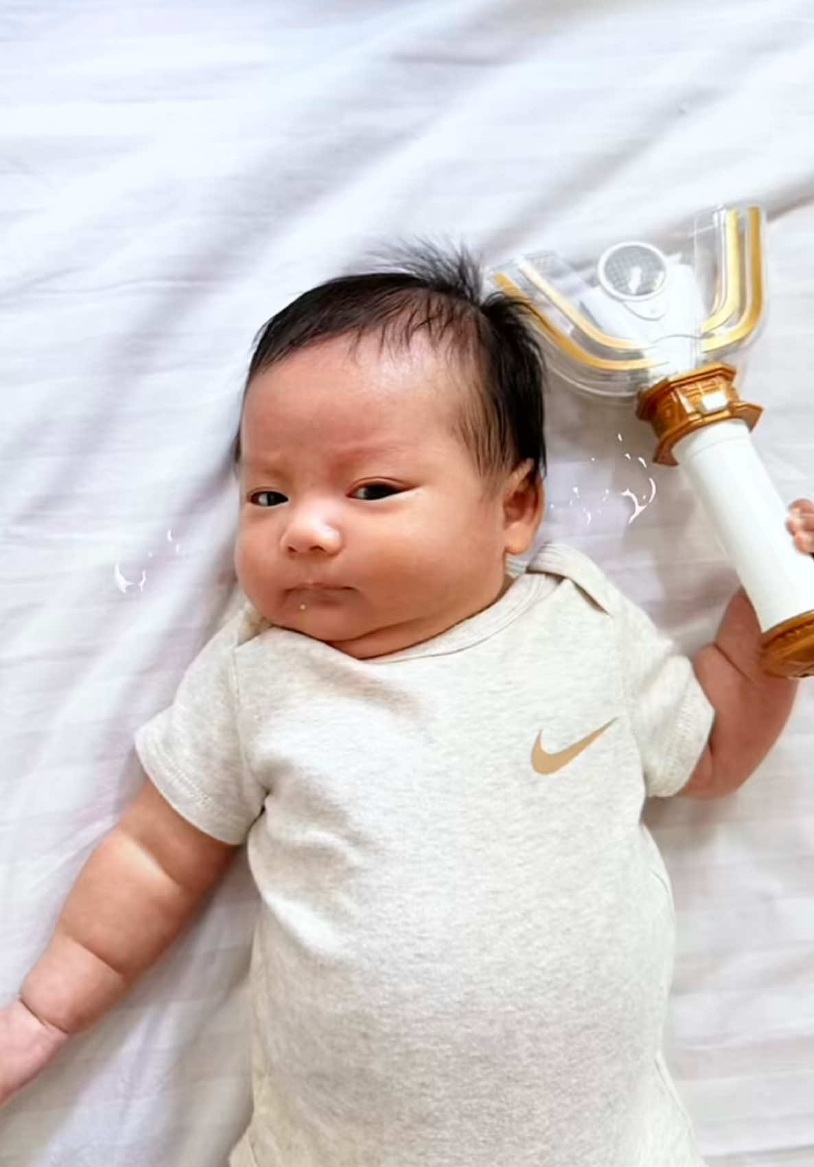 Ultraman 1 Bulan setengah #ultramanhenshin #ultramantiga #CapCut #ultraman #babytiktok 