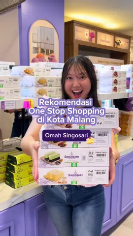 happyy bgtt karena di Kota Malang udah ada one stop shopping!🛍️🍰 harganya affordable bagi mahasiswa kayak aku yang suka cari oleh-oleh malang untuk teman luar kota dan bisa nongki di cafenya yg aesthetic ditambah viewnya yang cantik bisa sekalian refreshing!😍🏞️ @BOLU MALANG SINGOSARI  #CeritakanLewatRasa #KulineranMalang #BoluMalangSingosari #OlehOlehKhasMalang #Ngalam 