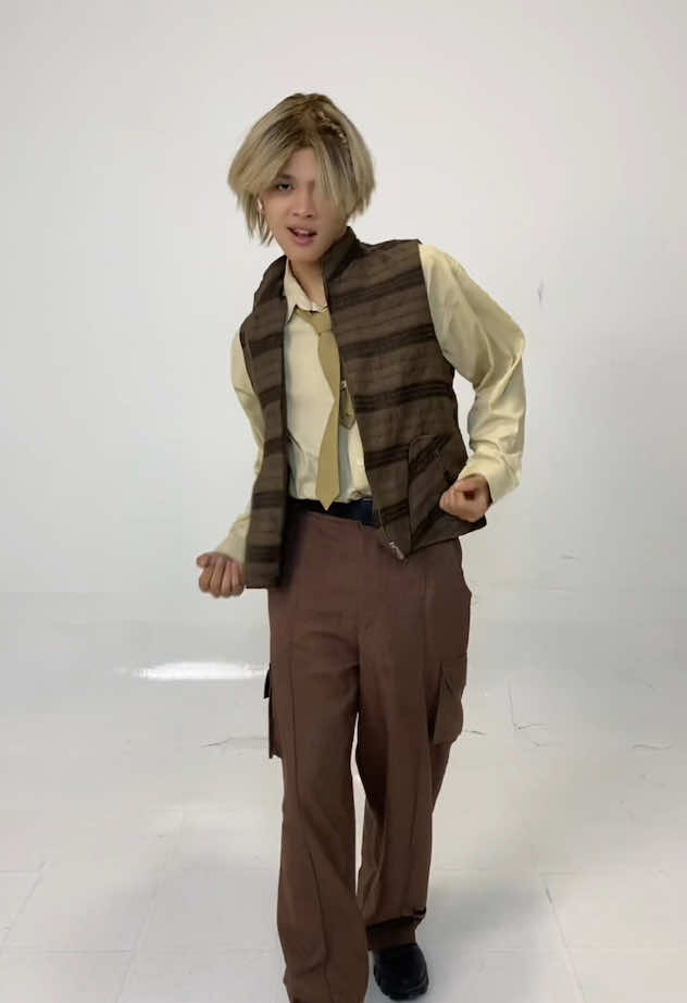 Hati-Hati ya.. Joget dikit-dikit, nanti jatuh (cinta)😏 Join live, siapin hati yg kuat ya🤭🕺🏻 #AceTeam #boygroup #fyp #dance #maestrodancechallenge 