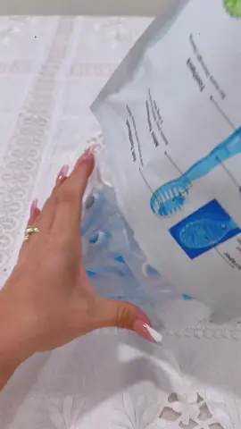 It’s a brush. A tongue scraper. A flosser. A toothpick. AND it tastes minty #disposabletoothbrush #traveltoothpick #smalltoothbrush #miniportabletoothbrush #5in1minitoothbrush