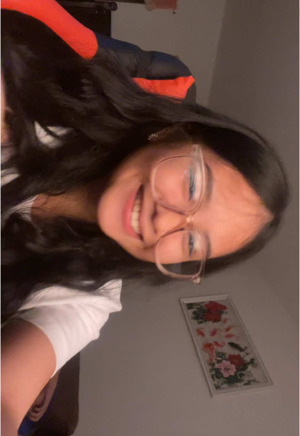 nag kamot pa talaga sya 