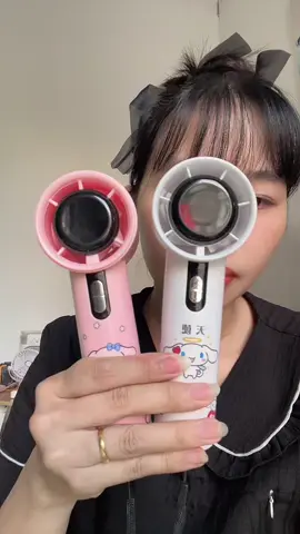 Dưới 100 cành cho sự xinh xẻo này có xứng đáng không mấy bà 🥰#tranghoanhỉ #typ #xuhuong #xuhuongtiktok #quatcamtay #quattichdien #quạttichdiencamtay 